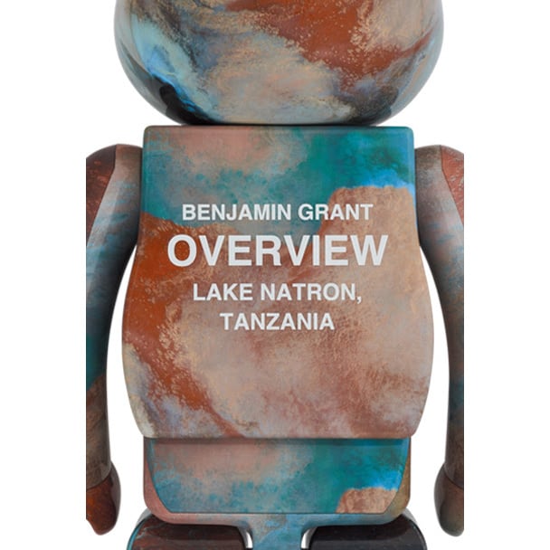 400 % & 100 % Bearbrick -setti – Fuji Overview (Benjamin Grant)